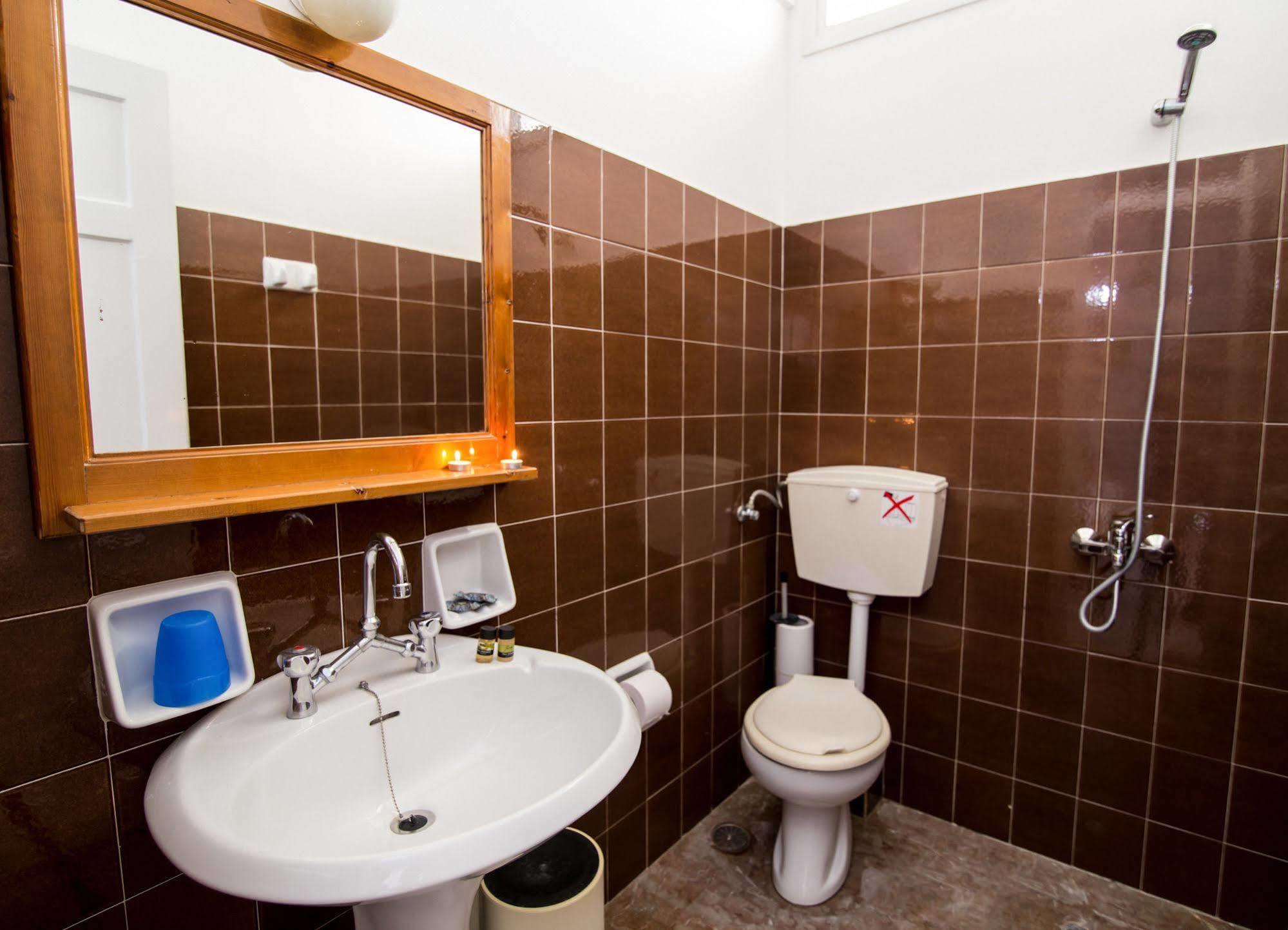 Theodora Apartments Avía Extérieur photo